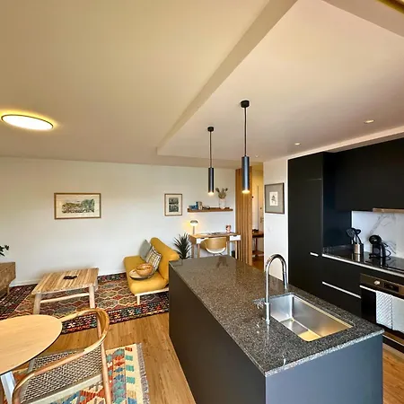 Colours By Madeira Apartment